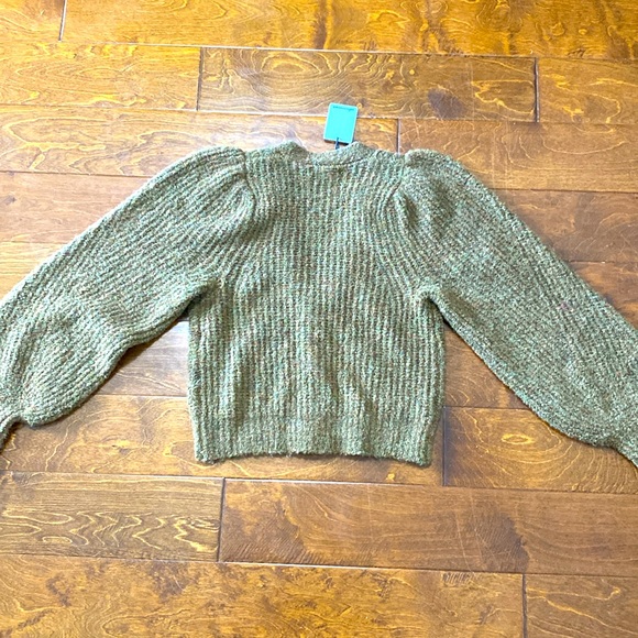 Olivaceous Cropped Button Down Sweater Cardigan Size Medium NWT - Picture 5 of 5